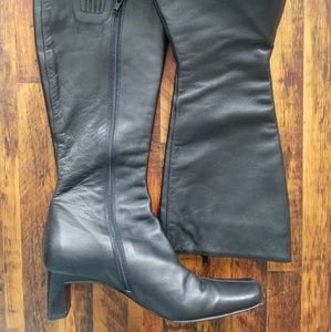 Leather boots